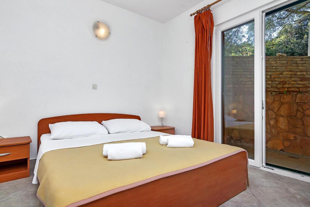 And Nikola Apartment Zastrazisce